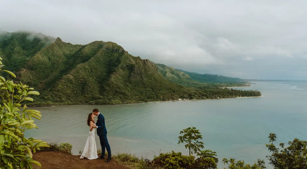 Best Hawaiian Islands for a Wedding