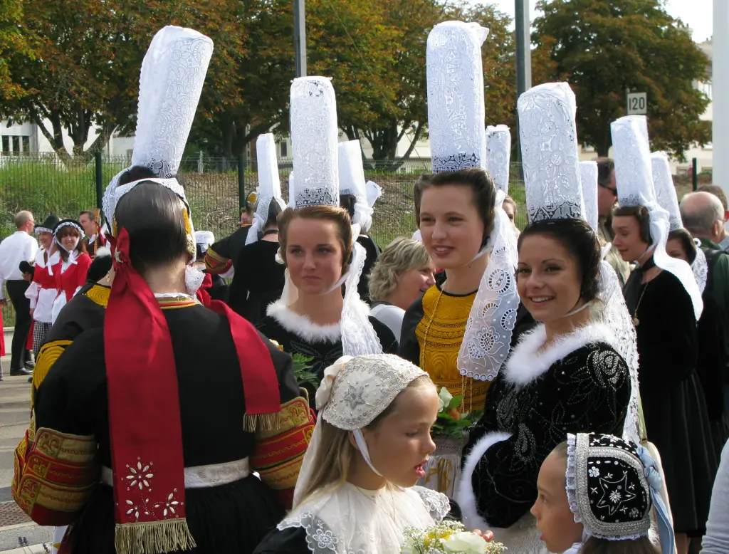 Brittany’s Traditional Coiffes