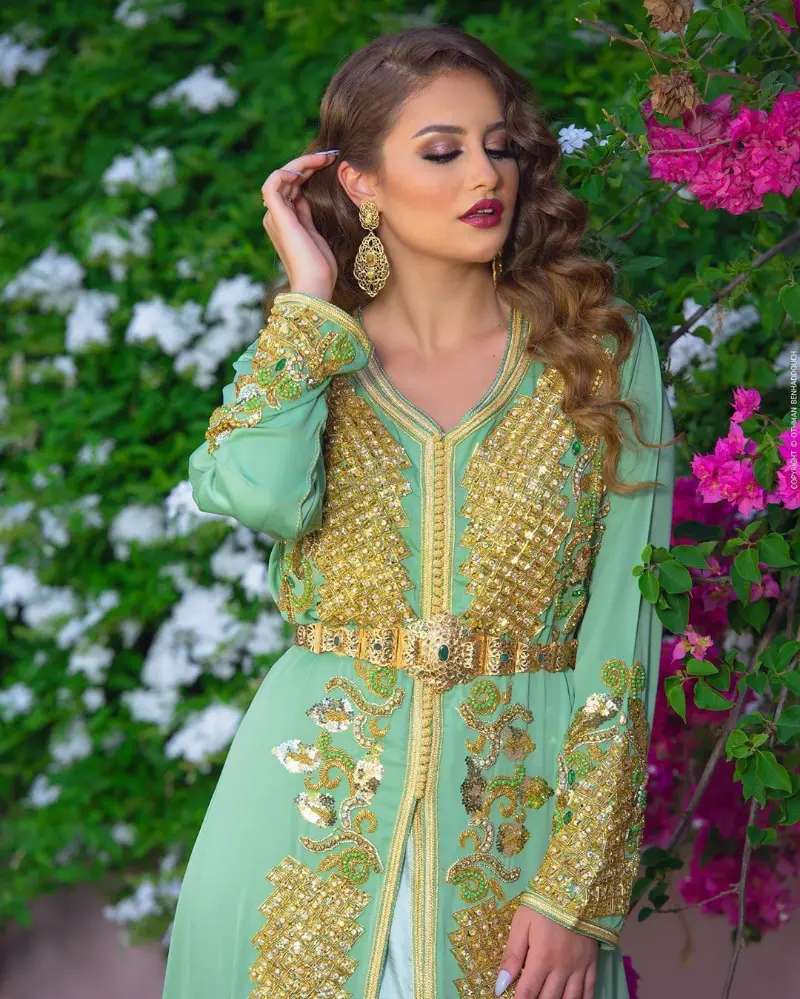 Jellabiya (EgyptNorth Africa) Regal Comfort and Practicality