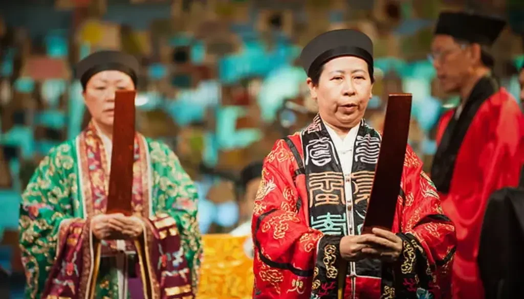 What Are Ritual Symbols in Folk Costumes?