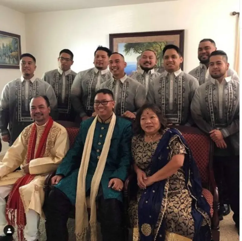 The Barong Tagalog in State Ceremonies