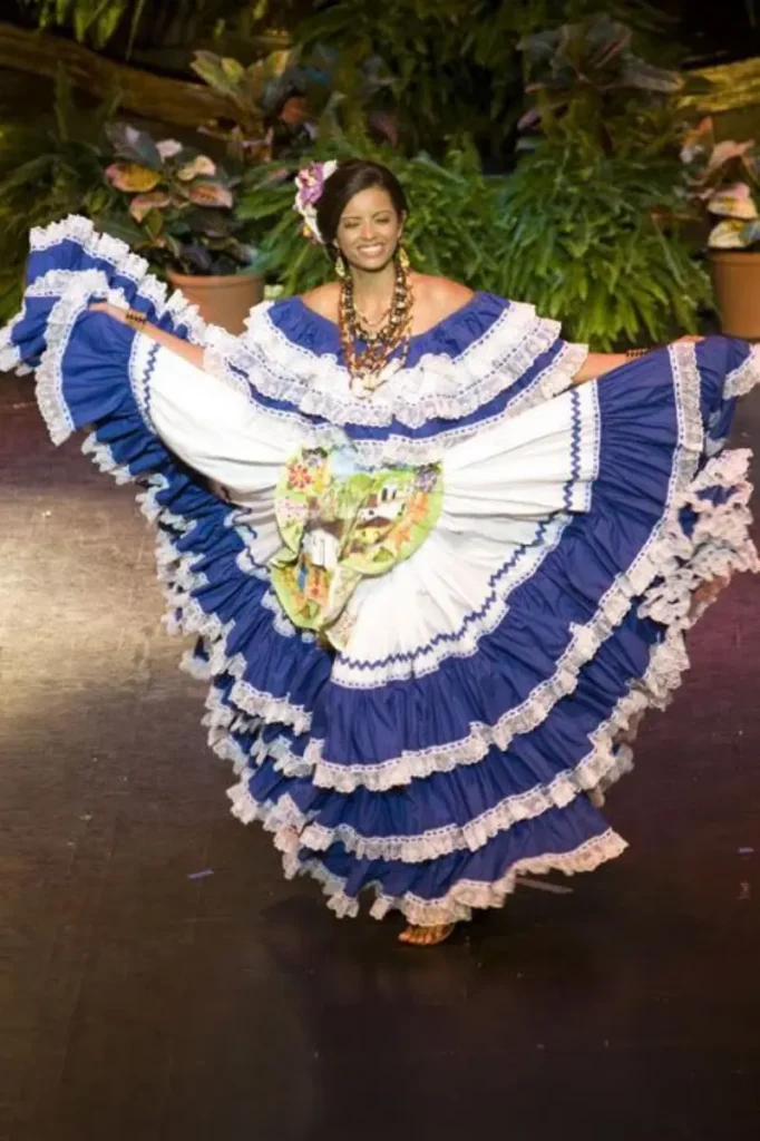 Traditional Honduran Clothing