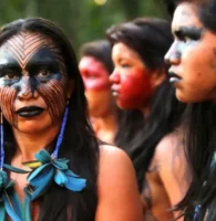 Tribal Identity in Folk Costumes: Ancestral Patterns and Clan Meanings