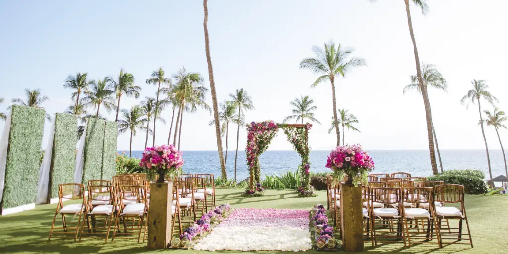 Why Choose Hawaii for Your Wedding